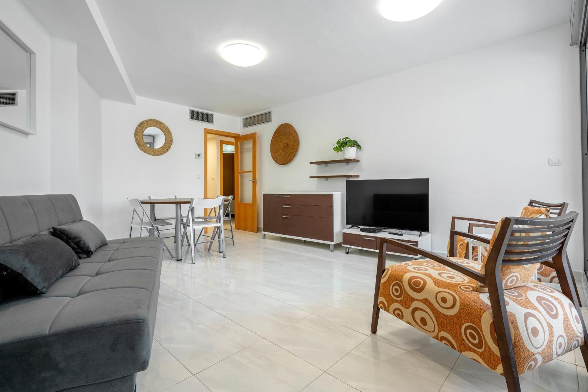 Hauzify I Apartament Mestral Cambrils Kültér fotó